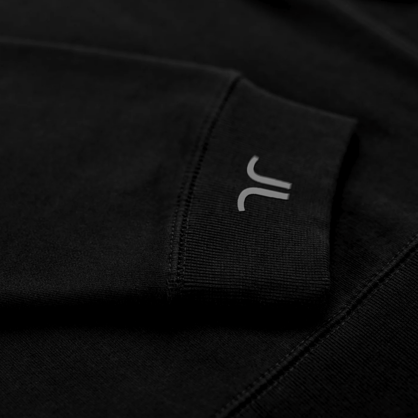 Black T-Shirt Royal | Arce Luxxory